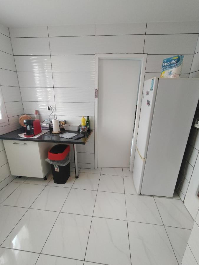 Jolie Appartement Proche Tramway Венисьё Экстерьер фото